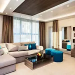 Family Business Club 3*