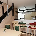 Family Business Club Hotel 3*