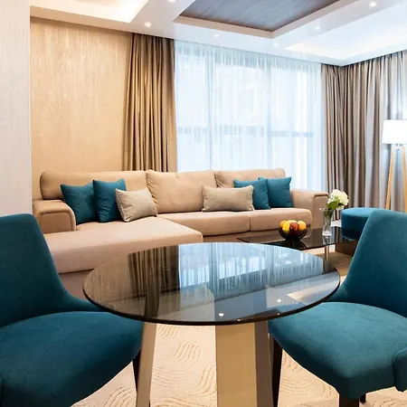 Hotel Family Business Club 3*