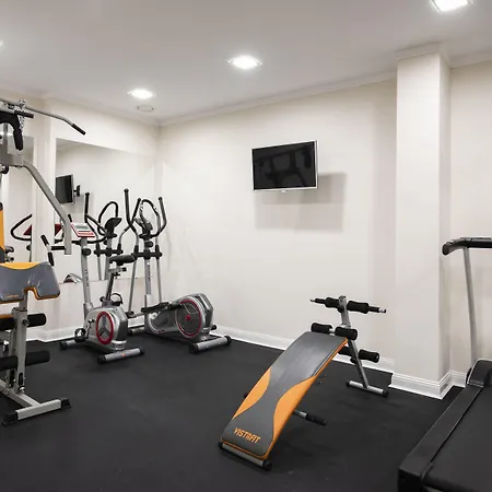 Family Business Club Hotel